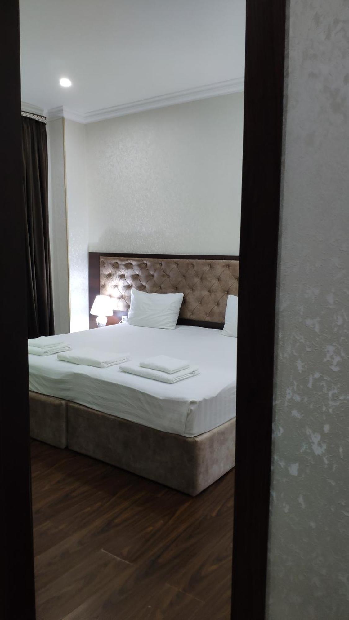 Grand Turon Plaza Hotel Ташкент Экстерьер фото