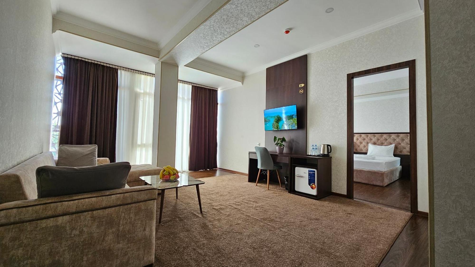 Grand Turon Plaza Hotel Ташкент Экстерьер фото